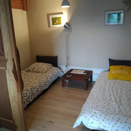 Les Troglogîtes Brasparts Chambre photo